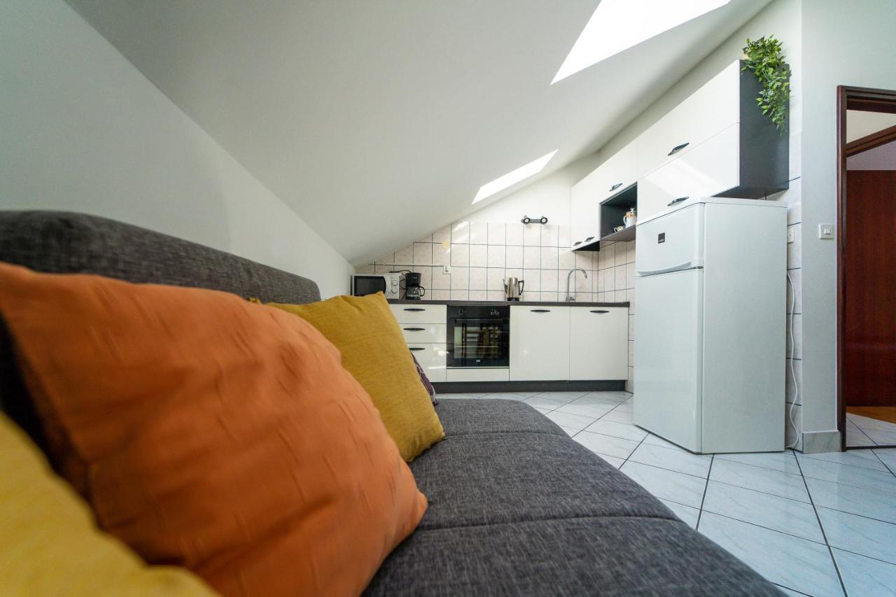 Apartment Nada Petrcane Exteriör bild